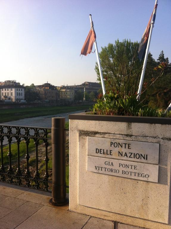 Apartment Ponte Delle Nazioni Parma Rum bild